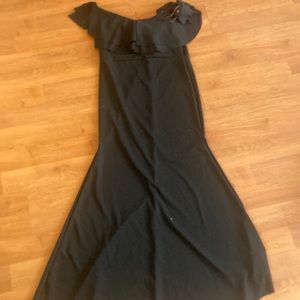 4. Fashion nova cute, it’s a sparkling midnight,  and comfy dress ;  size: us 2x